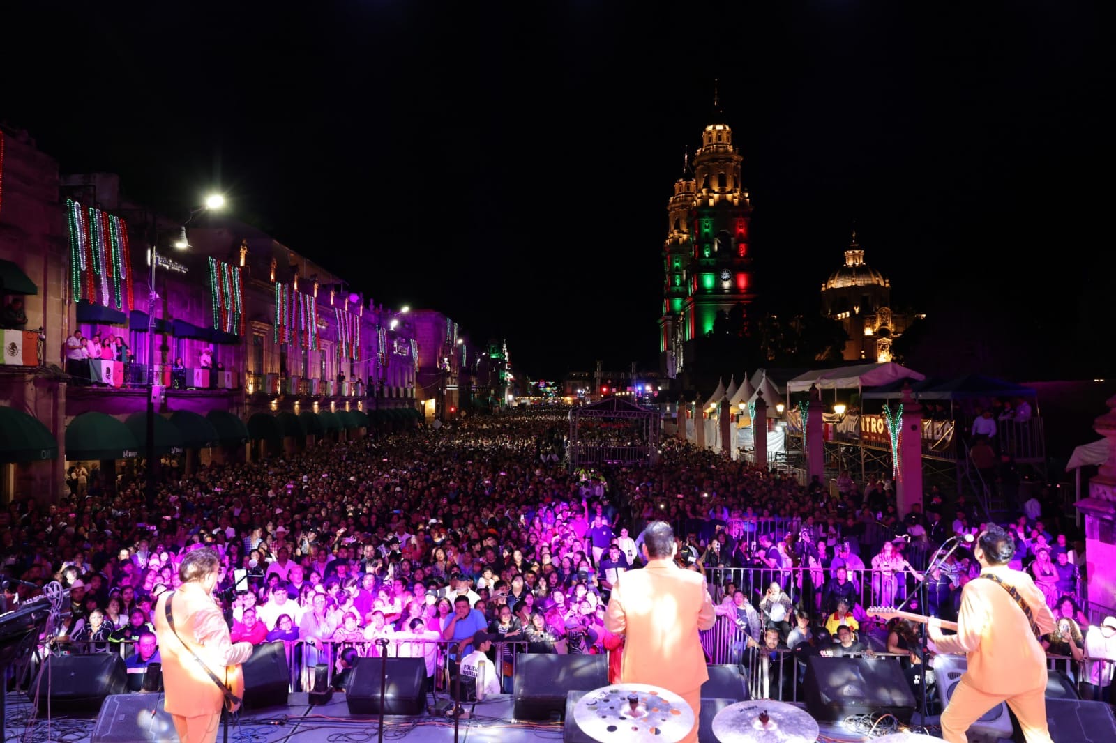 Los Freddy’s hacen vibrar el Centro Histórico, en la gran fiesta moreliana