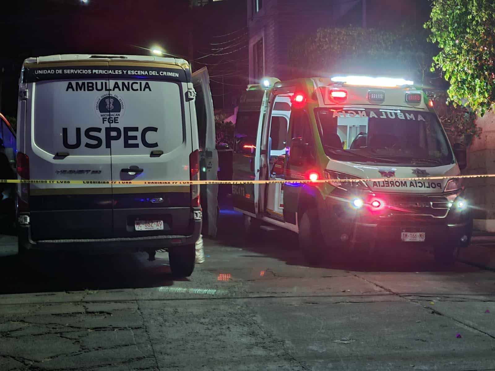 B4l3an a 2 masculinos dentro de domicilio en Morelia; mueren en hospitales