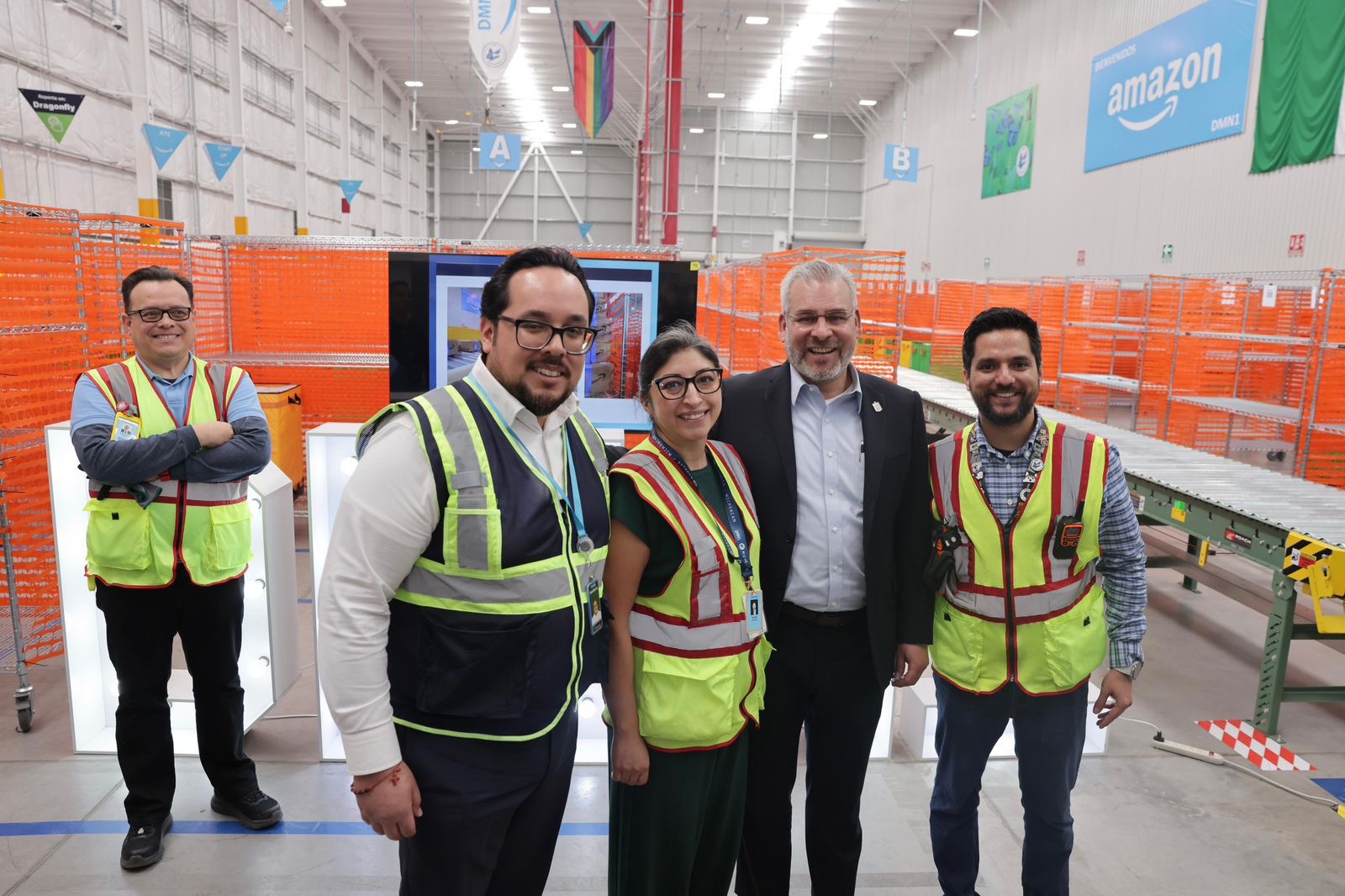 Michoacán se consolida como punto estratégico entre el puerto de Lázaro Cárdenas y EUA: Bedolla