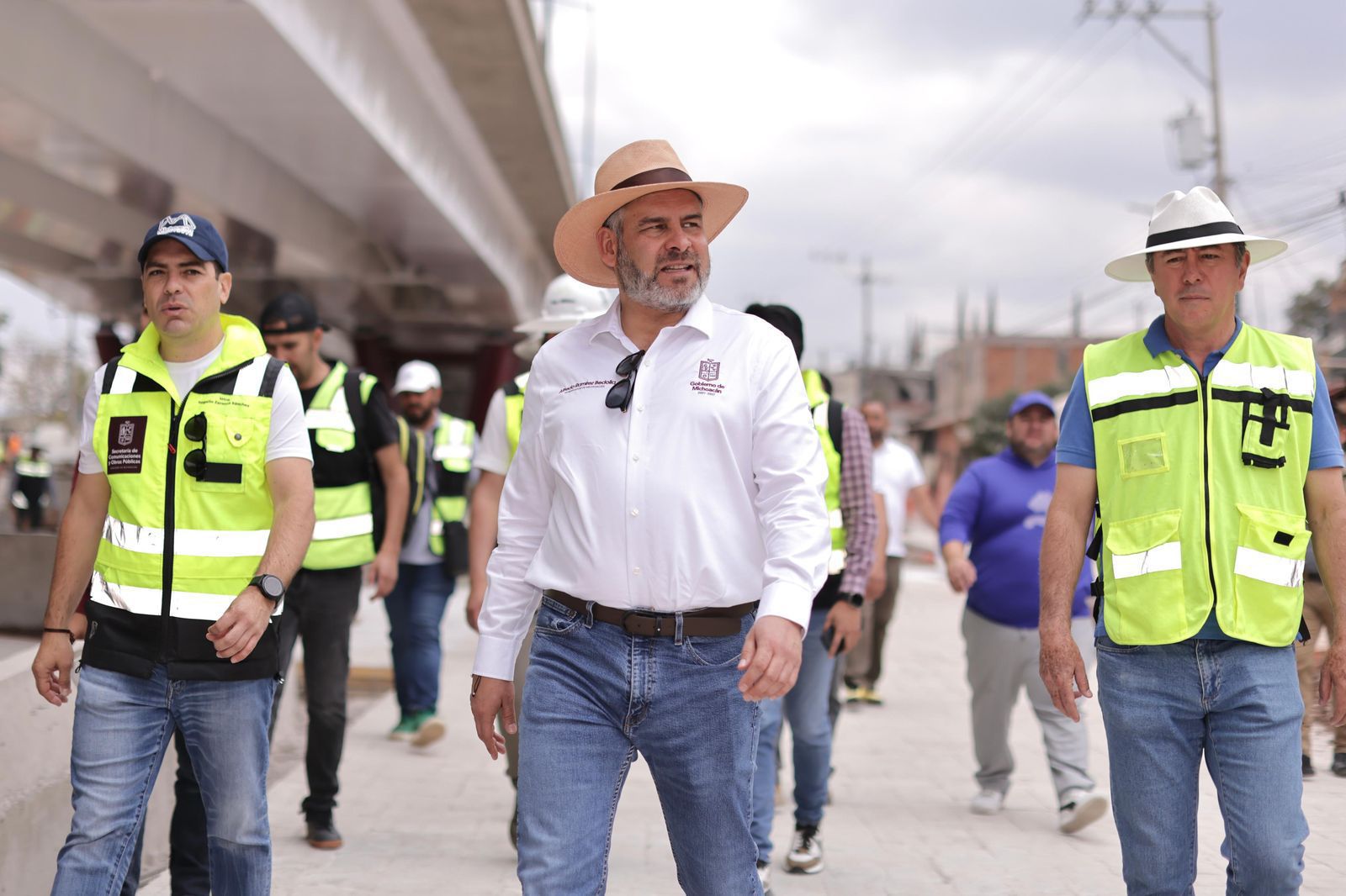 Récord en obra pública en Michoacán; 40 mil mdp invertidos sin contratar deuda: Bedolla