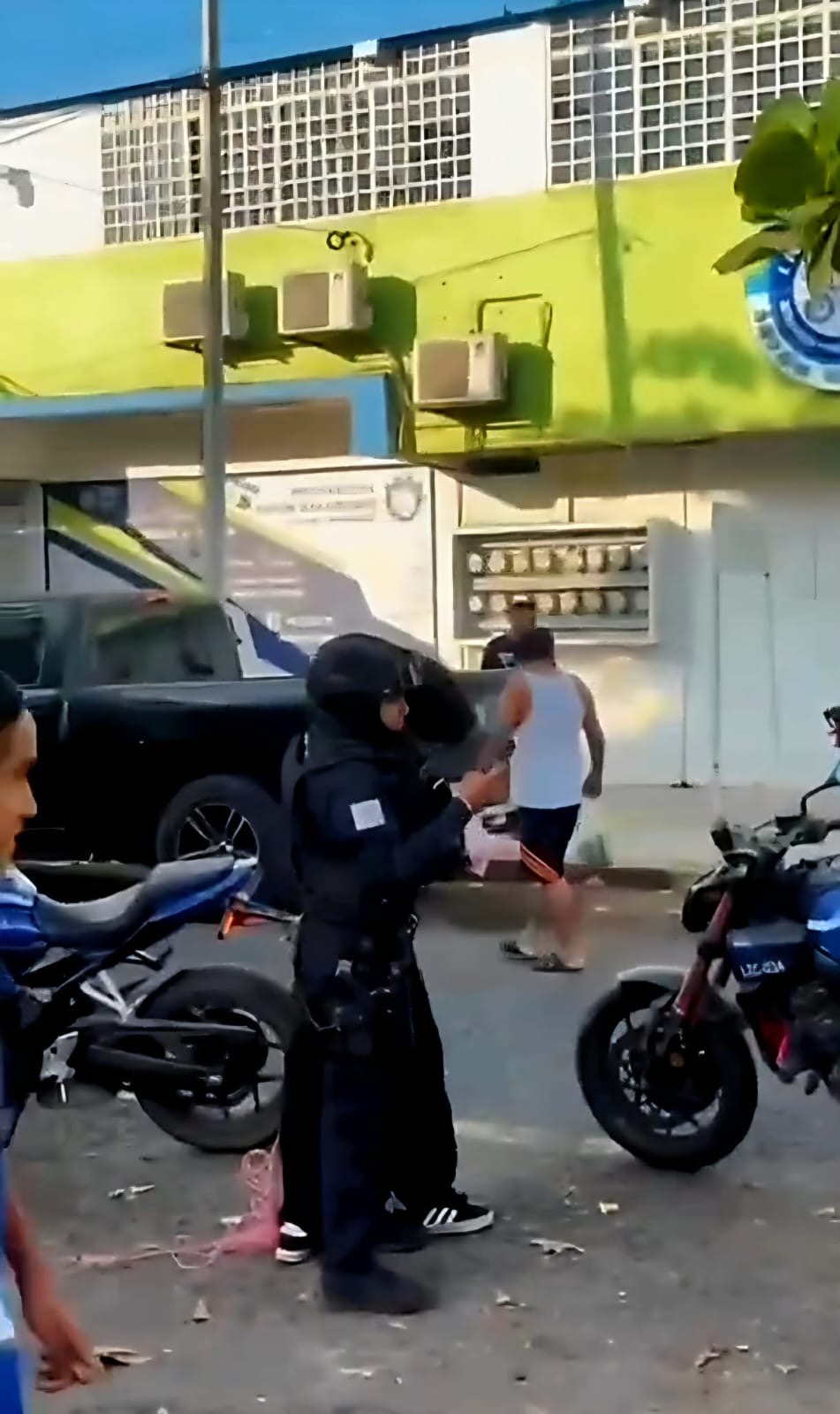 Defensa solicita duplicidad del término en caso de adolescente acusado del feminicidio de dos maestras en Lázaro Cárdenas