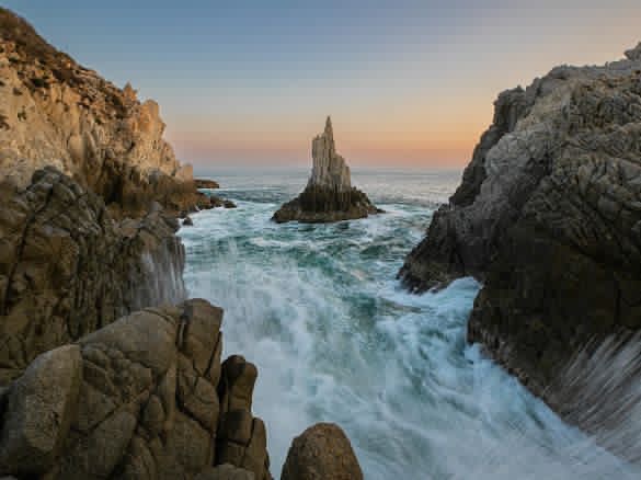 Michoacán listo para recibir al turismo; playas limpias y seguridad garantizada en Semana Santa