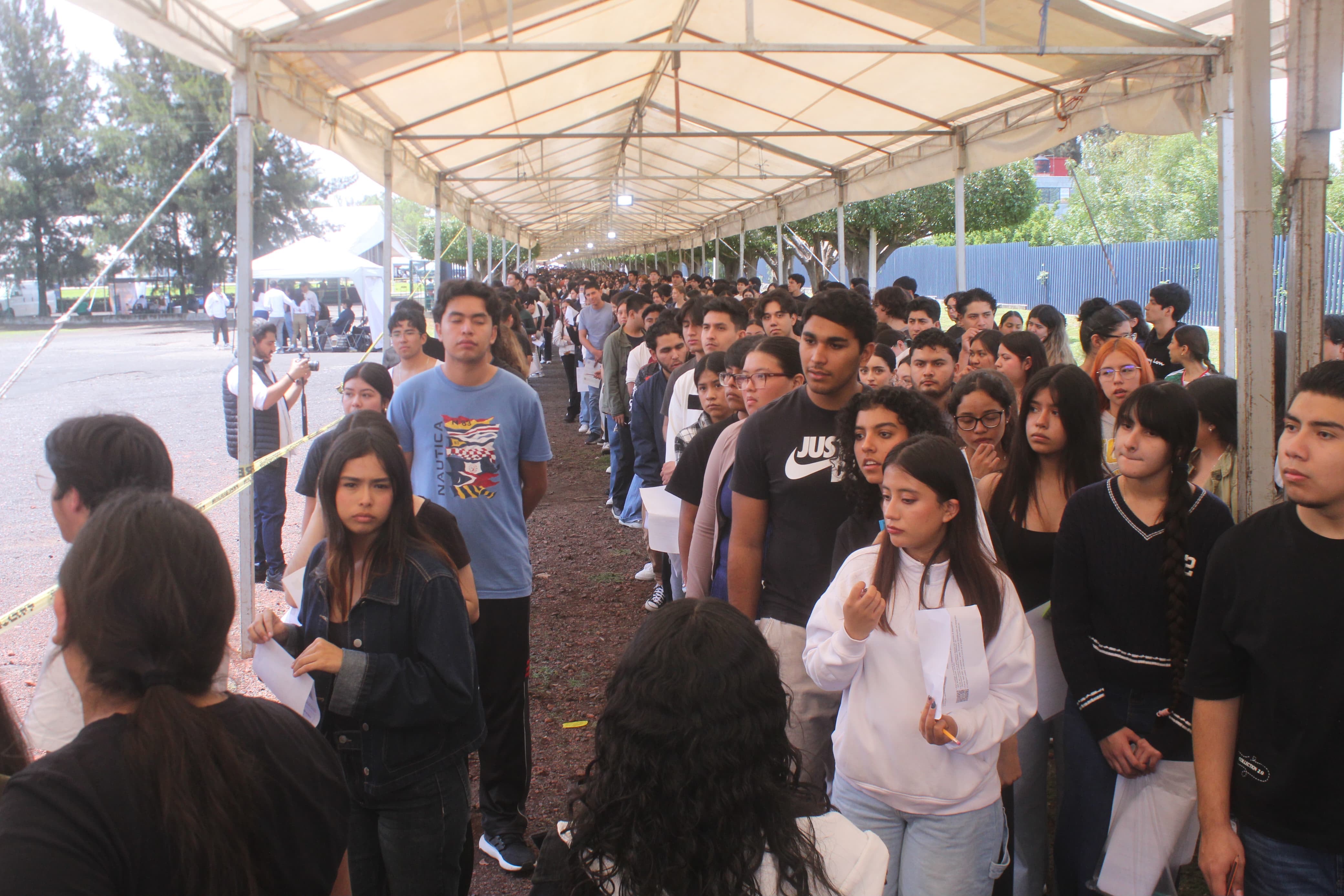 A UNAS HORAS DE CERRAR, TERCERA CONVOCATORIA DE NUEVO INGRESO A LA UMSNH