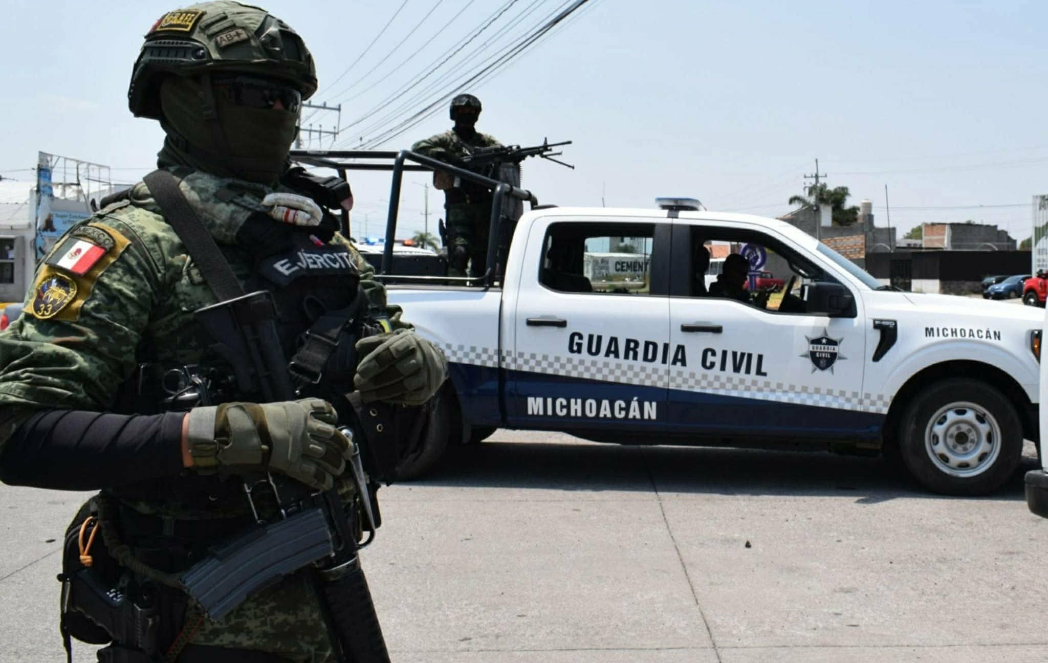 Presuntos sicari0s muer3n tras enfrentamient0 contra la DEFENSA en La Ruana; aseguran arm4s y camioneta