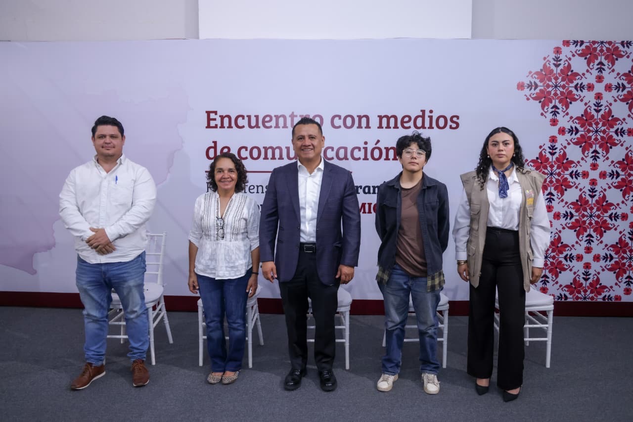 Reconoce Torres Piña labor altruista de animalistas y propone política integral de protección animal
