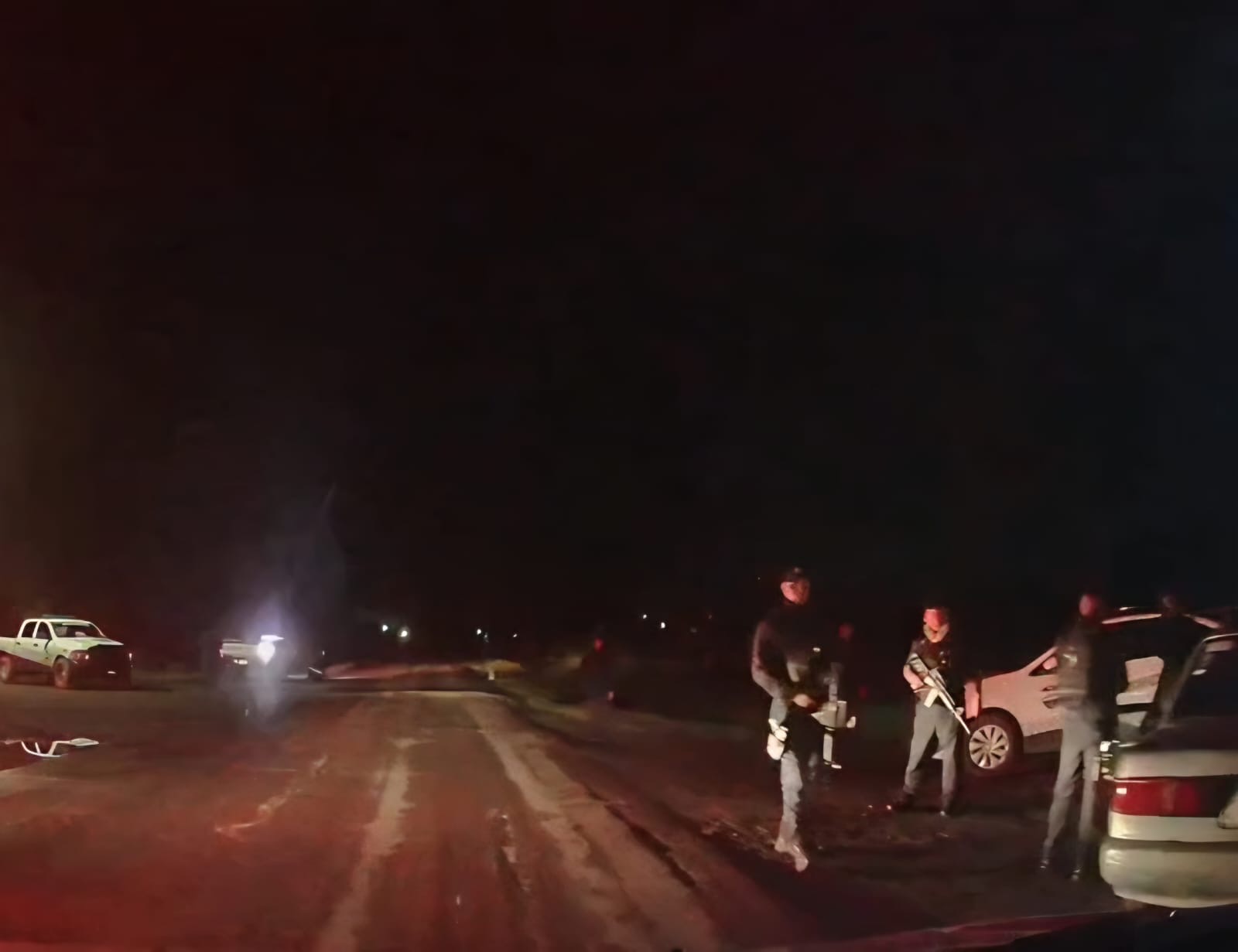Delincuentes agreden a balazos a policías municipales de Pátzcuaro; un oficial resulta herido