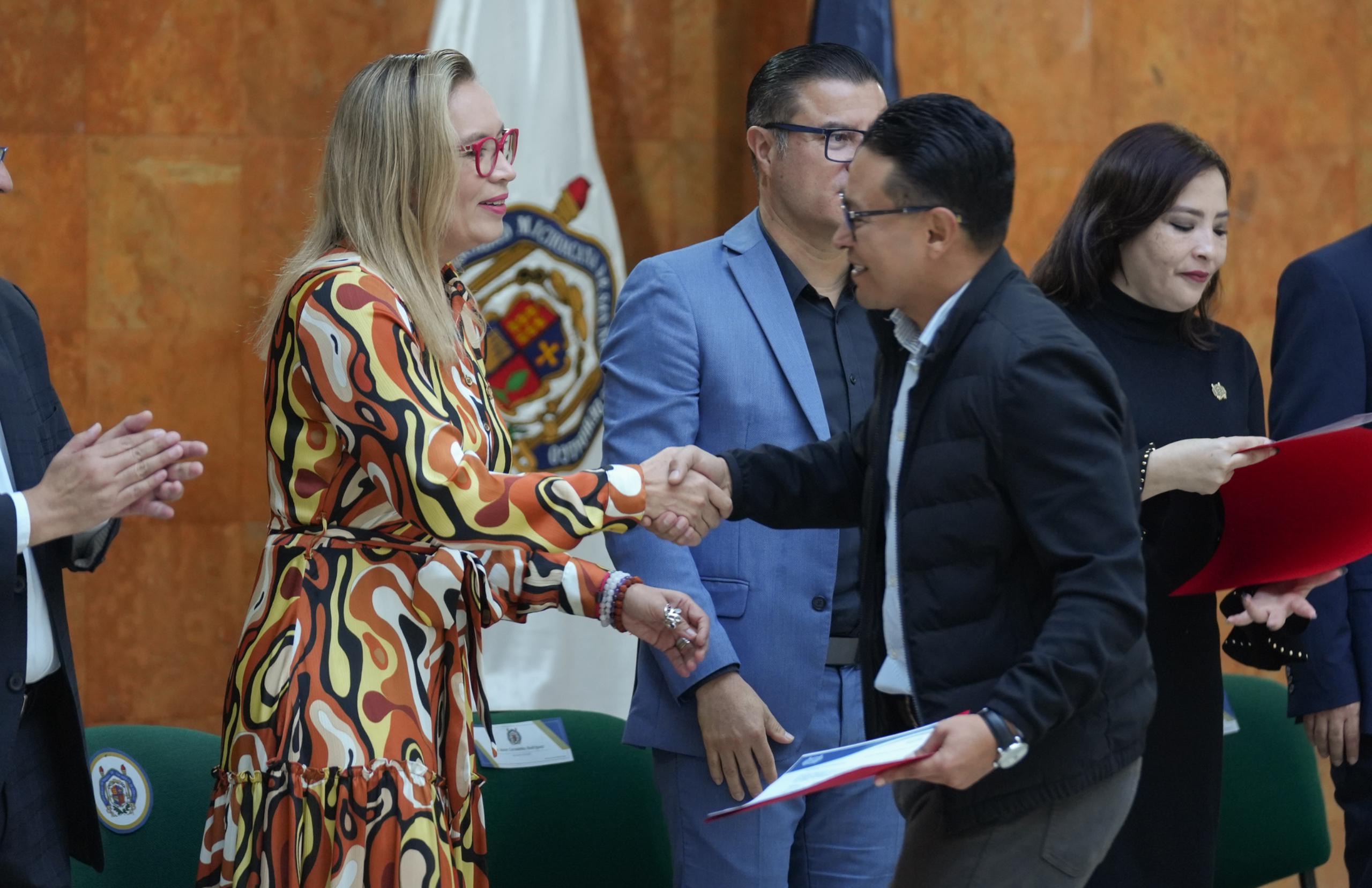 SE HACE JUSTICIA A DOCENTES NICOLAITAS, SIN DAÑAR A NADIE: YARABÍ ÁVILA
