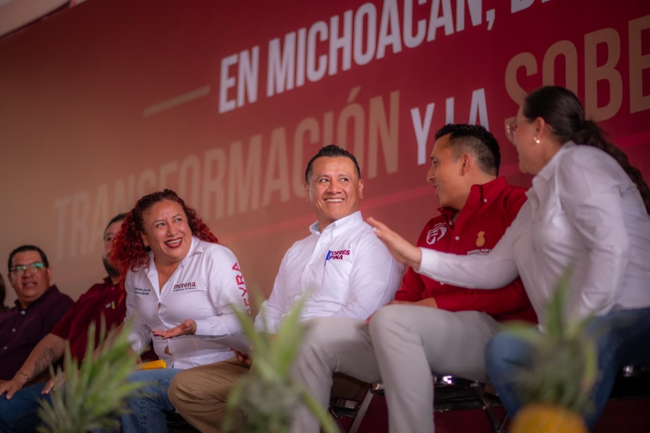 CARLOS TORRES PIÑA: EL RECONOCIMIENTO QUE NO SE CONSTRUYÓ EN UNA CAMPAÑA
