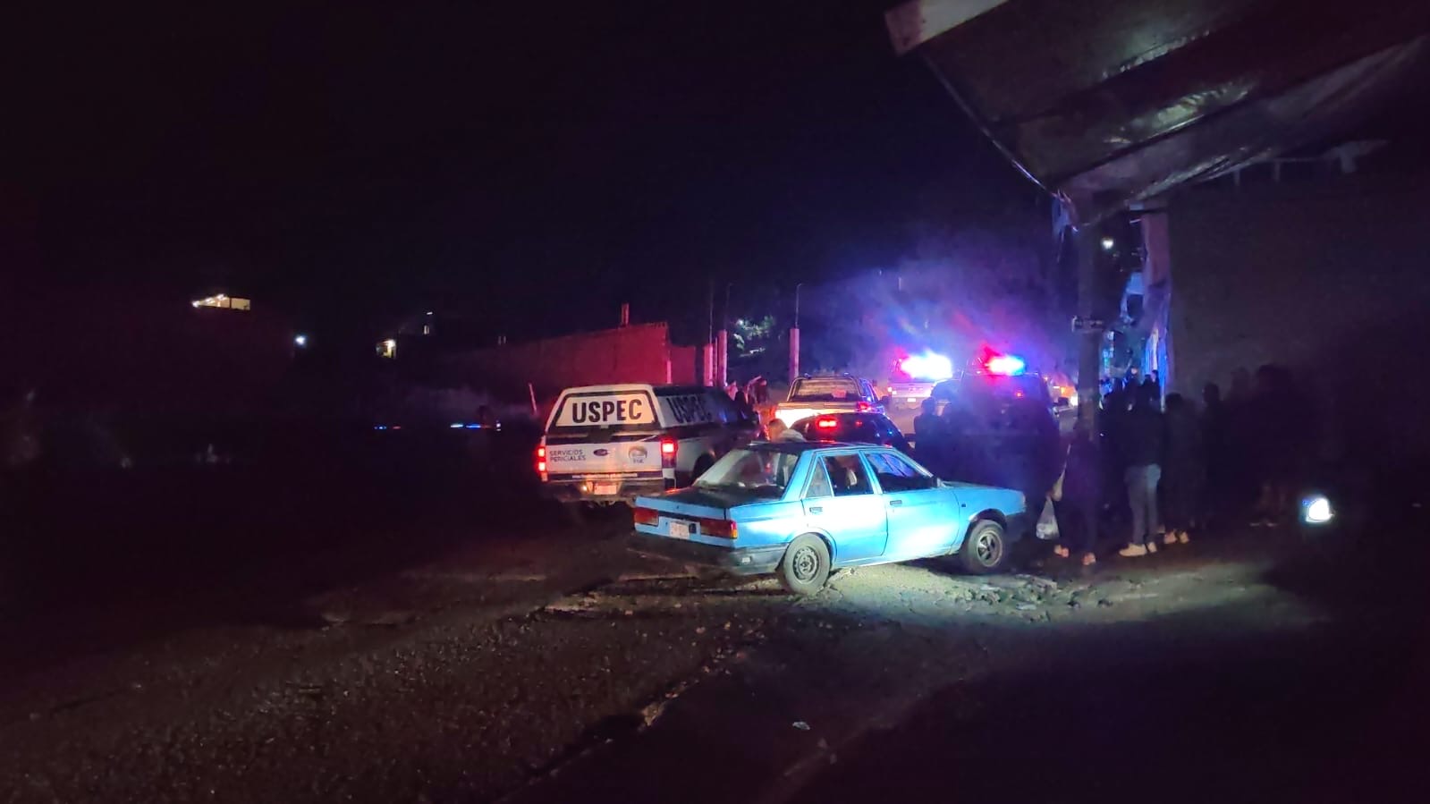 Balean a pareja que viajaba en motocicleta en Lomas del Quinceo, Morelia; muere el conductor