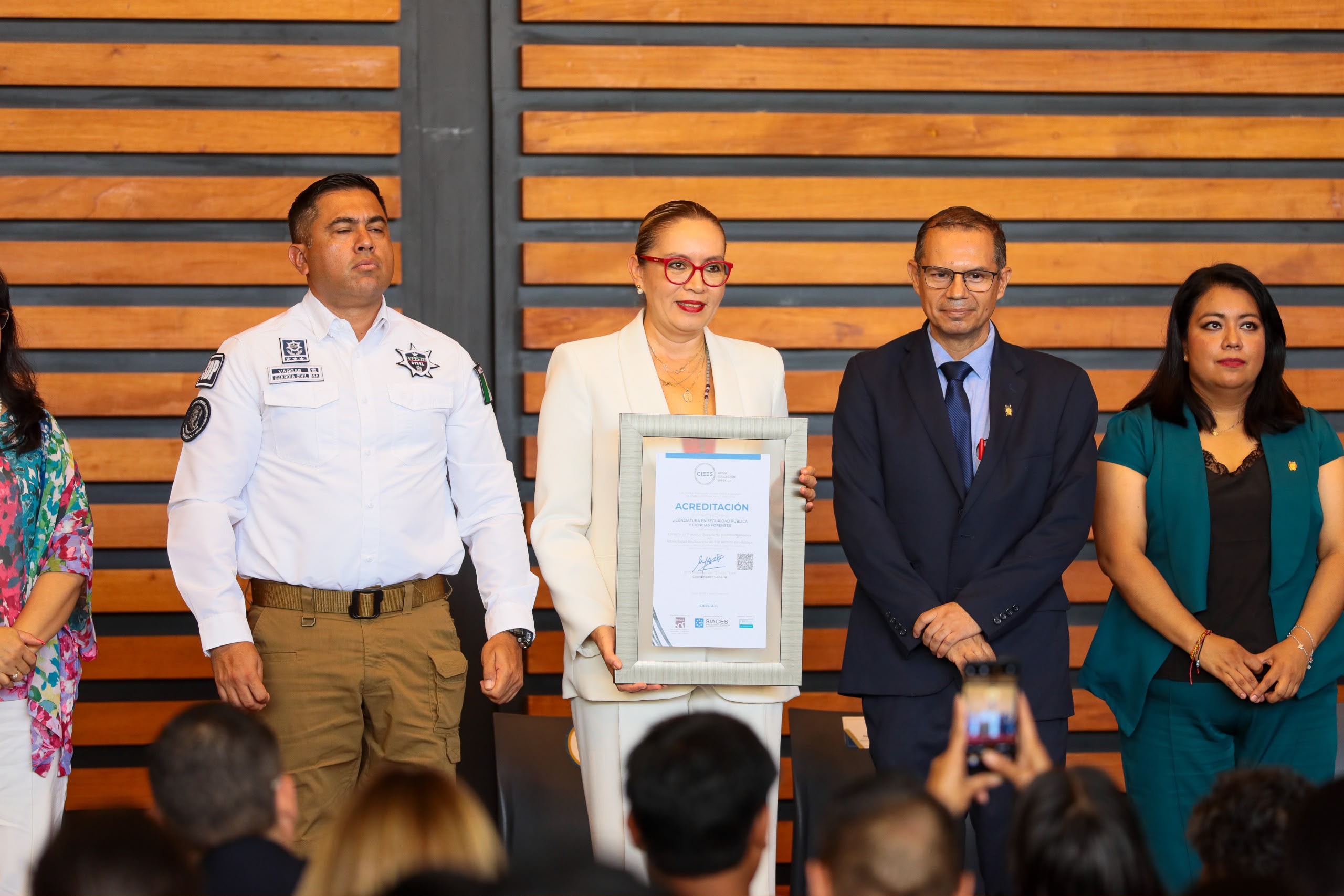 LICENCIATURA EN SEGURIDAD PÚBLICA Y CIENCIAS FORENSES LOGRA LA PRIMERA ACREDITACIÓN EN SU HISTORIA, EN GESTIÓN DE YARABÍ ÁVILA