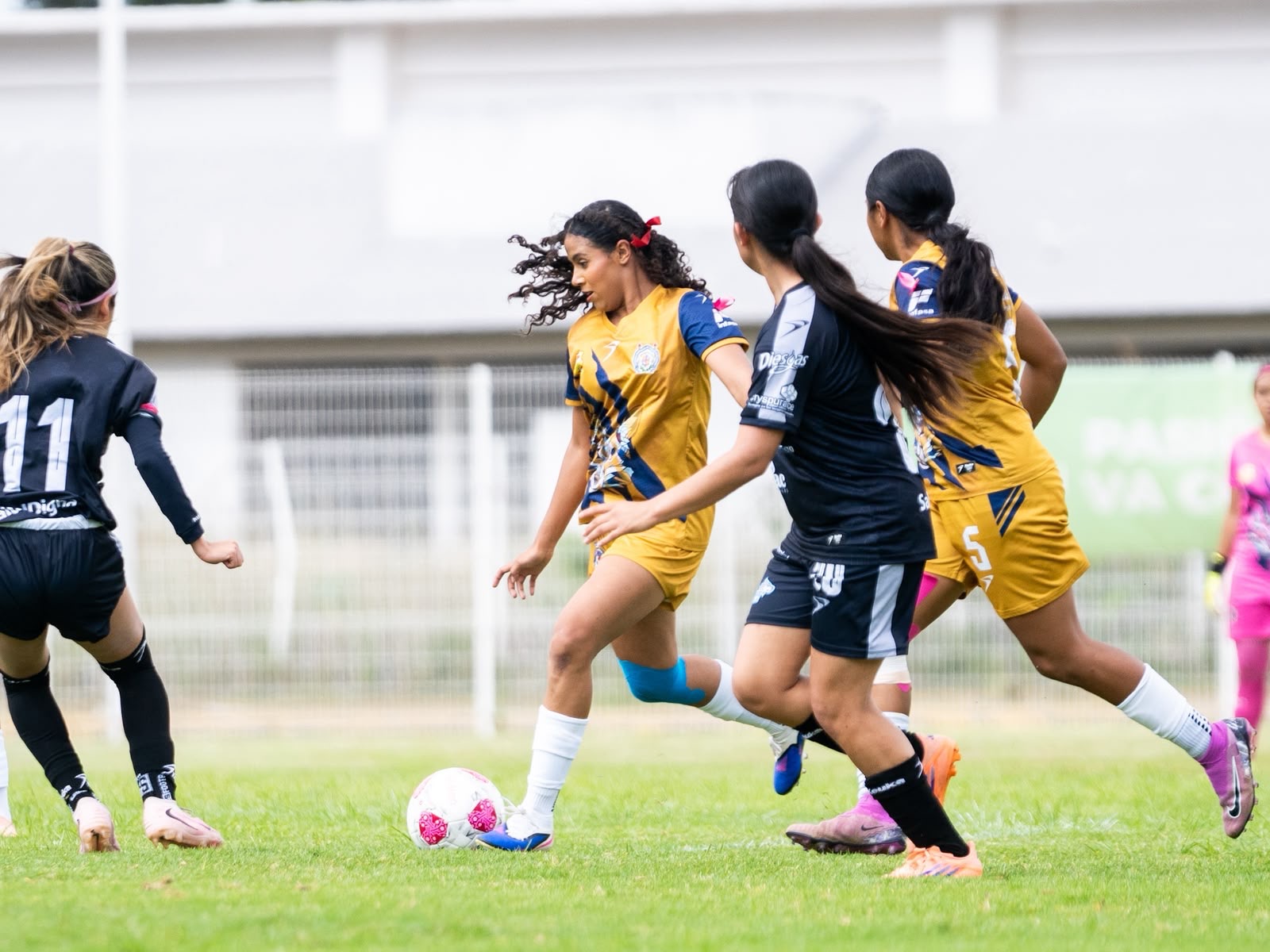 ATLÉTICO MORELIA-UMSNH FEMENIL GANA, GUSTA Y GOLEA EN SU PRESENTACIÓN EN CASA