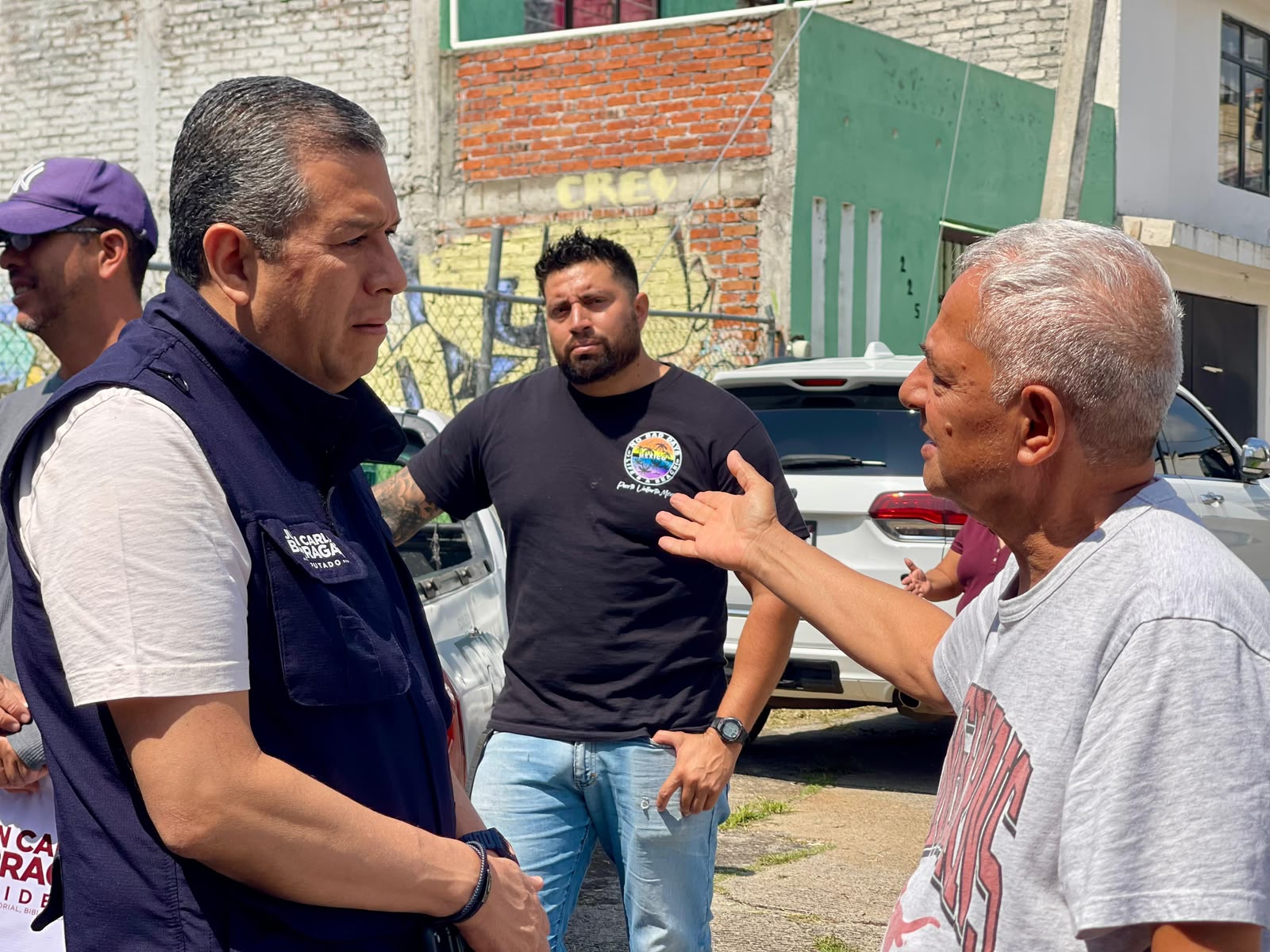 Trabajo y cercanía coinciden morelianos sobre Barragán
