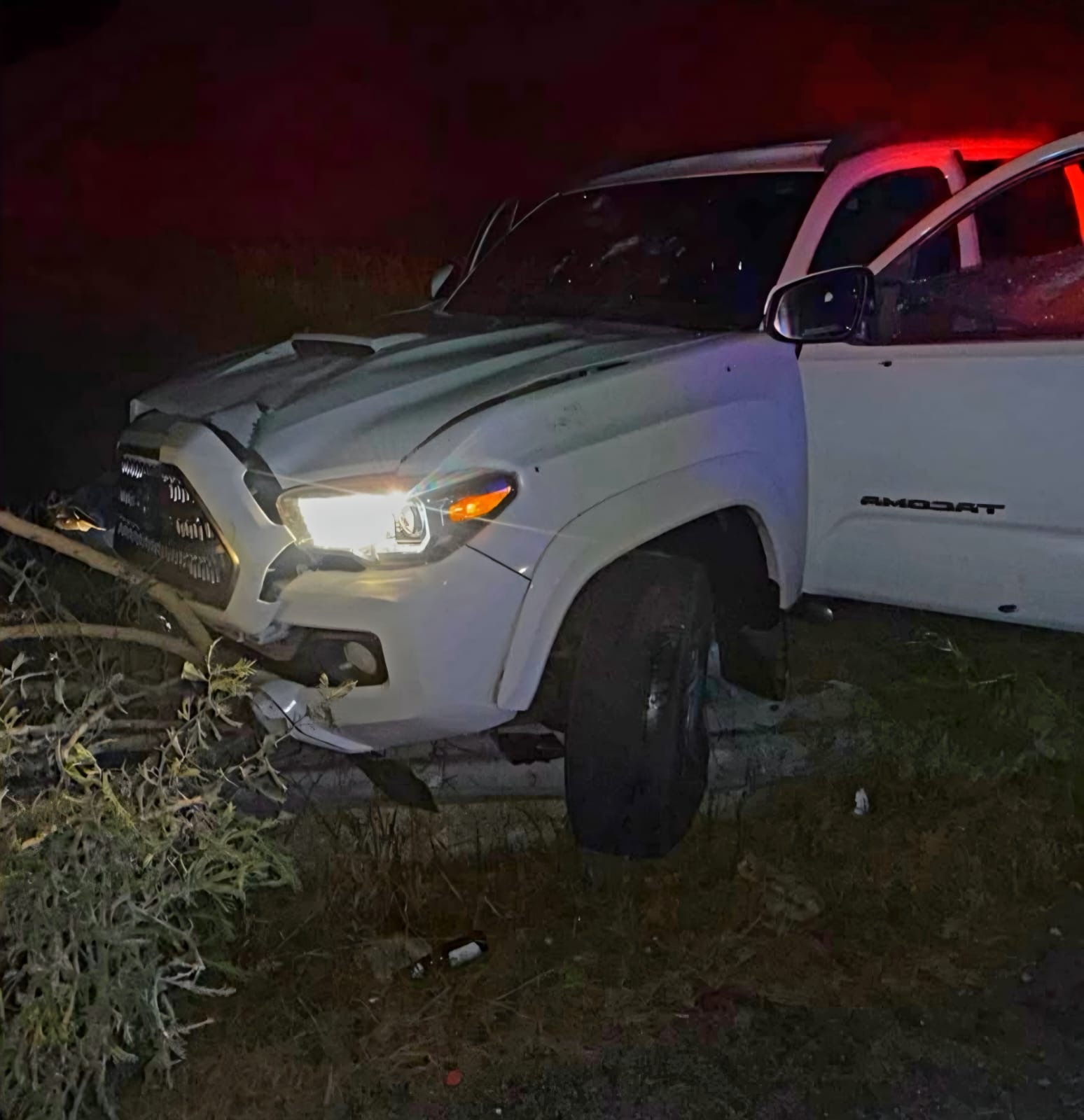 Sujetos armados disparan contra policías de Tarímbaro y abandonan camioneta tras chocar