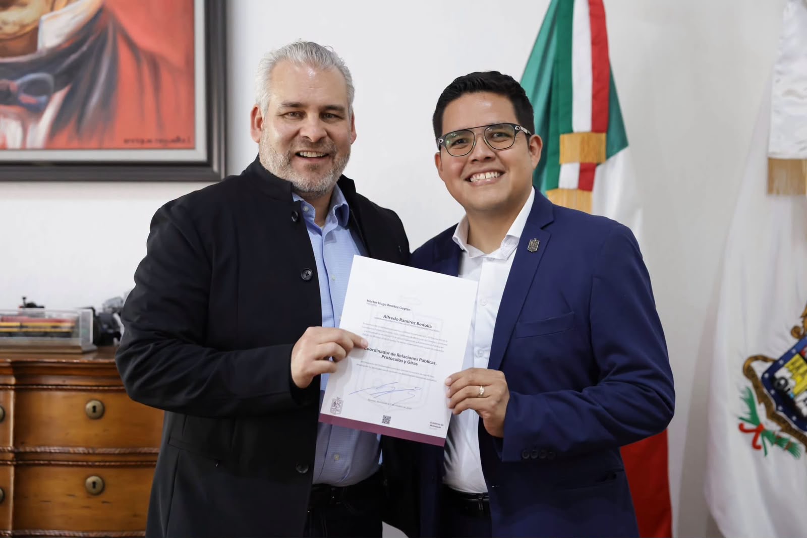 Designa Bedolla a Héctor Benítez como coordinador de Relaciones Públicas, Protocolo y Giras