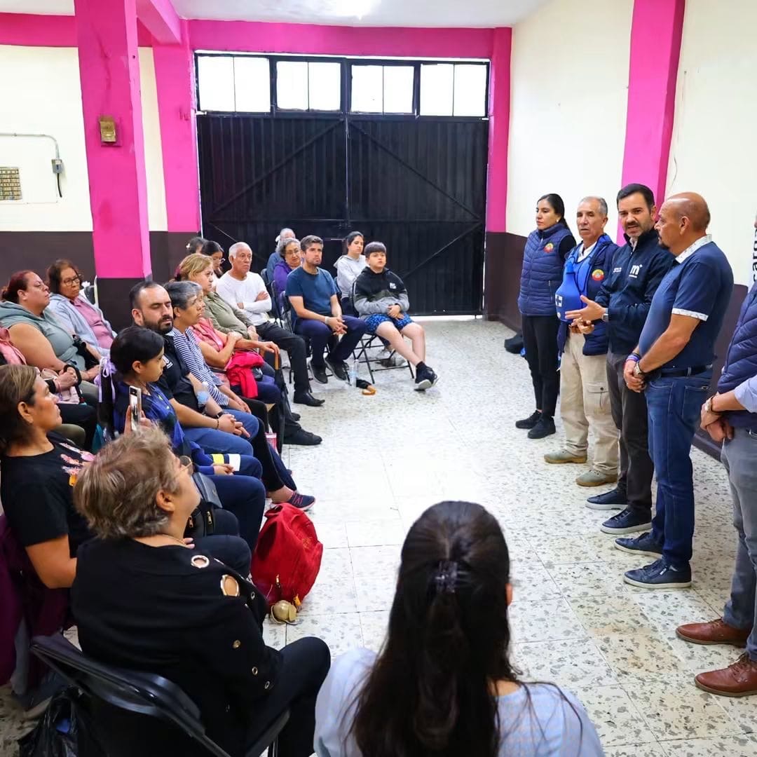 Yankel Benítez acerca curso de primeros auxilios a vecinos de la colonia Ventura Puente