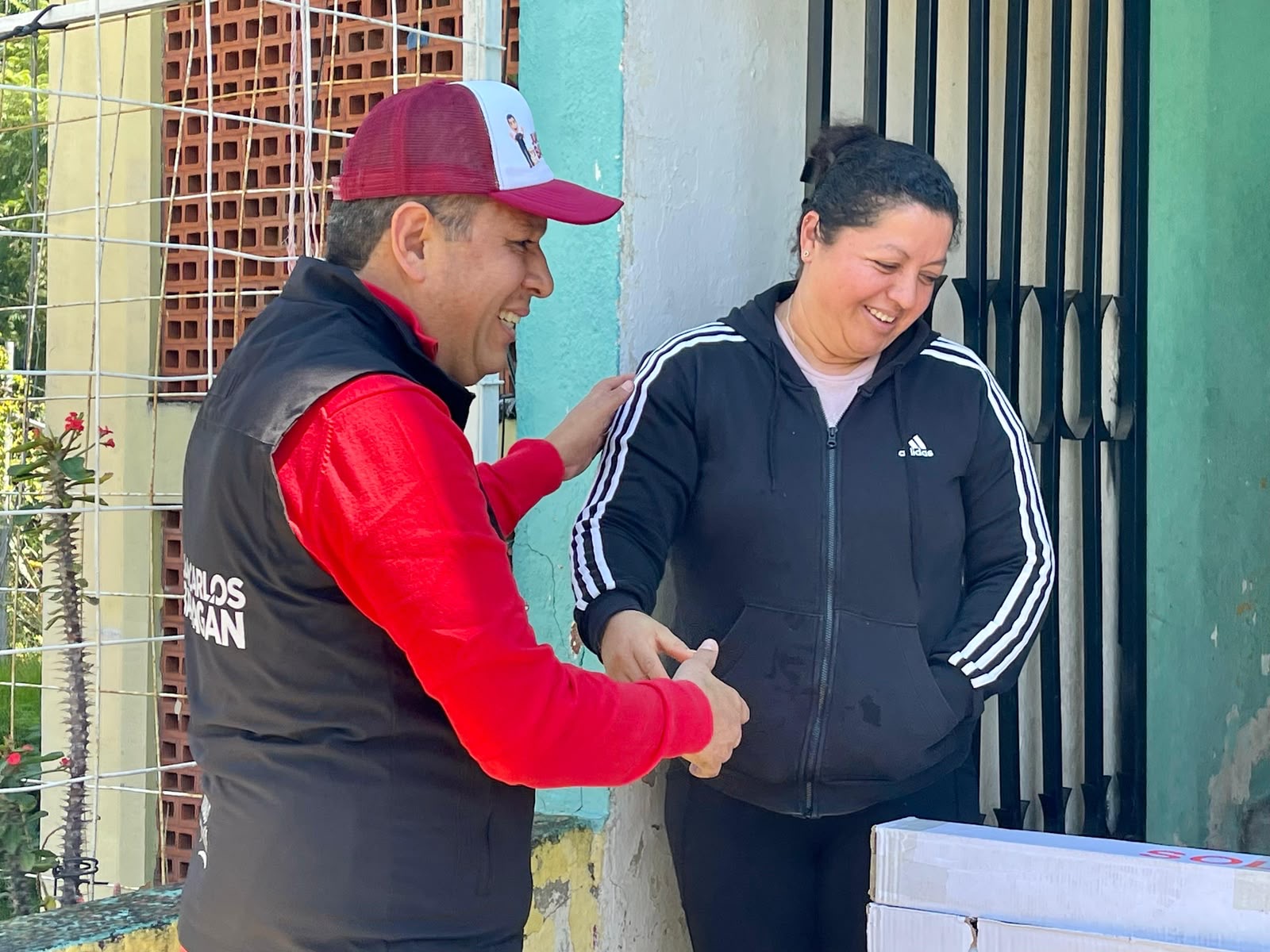 Morelianos reconocen el trabajo de Barragán: Lo hemos visto trabajar y no como otros, que solo vienen a pedir apoyo