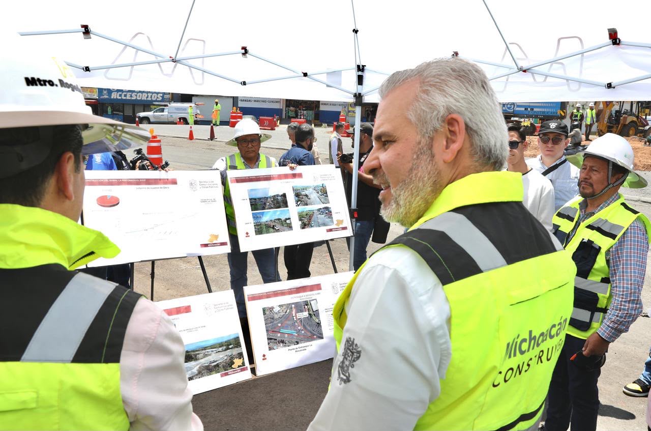 Construcción del distribuidor La Rinconada en Zamora, con 15 % de avance: Bedolla