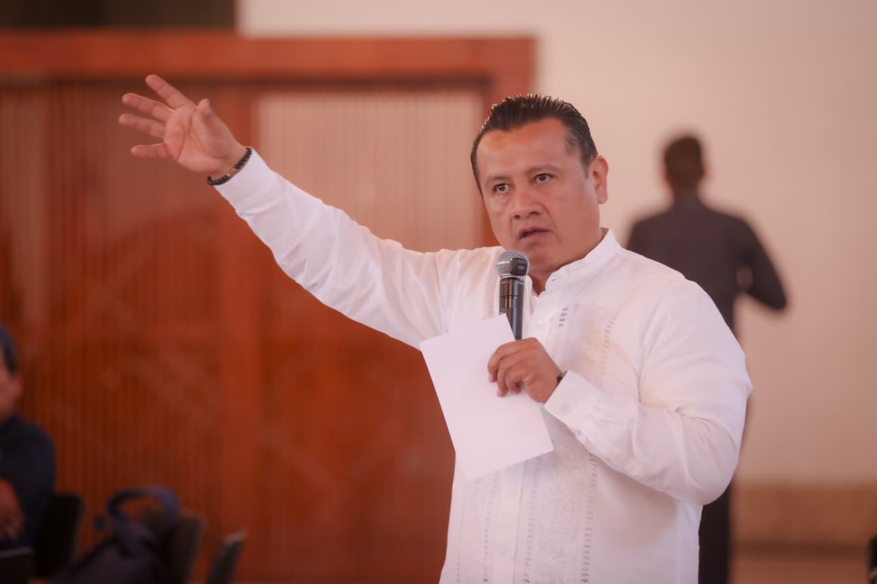 Torres Piña convoca a los pueblos originarios para fortalecer el autogobierno y ampliar sus derechos