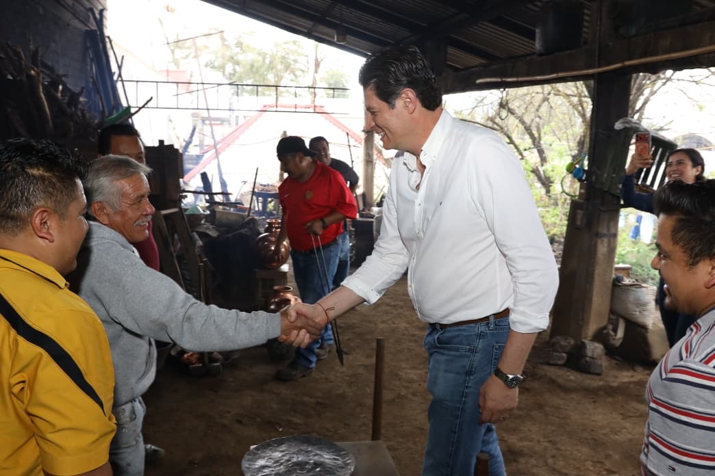 Artesanías de Santa Clara del Cobre son obras de arte: Alfonso Martínez