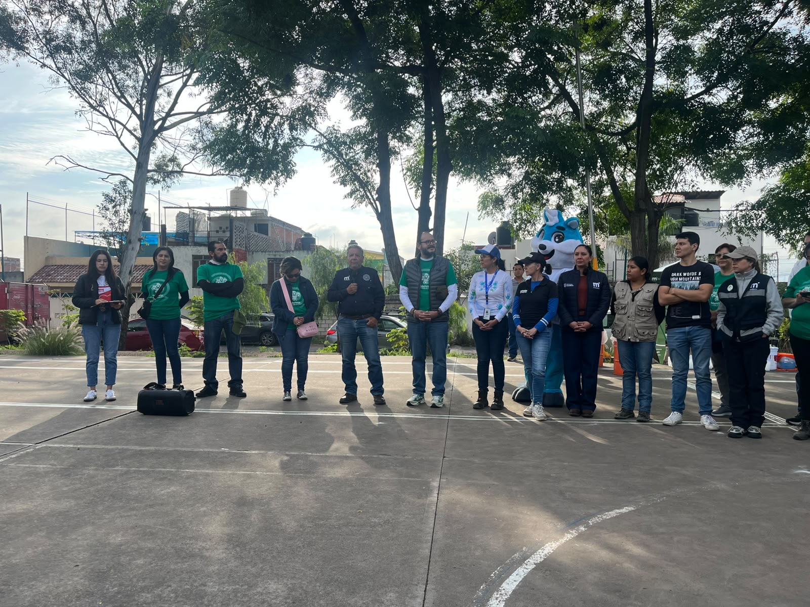 Gobierno de Morelia y ciudadanía realizan jornada de limpieza en Parque Lineal Bicentenario