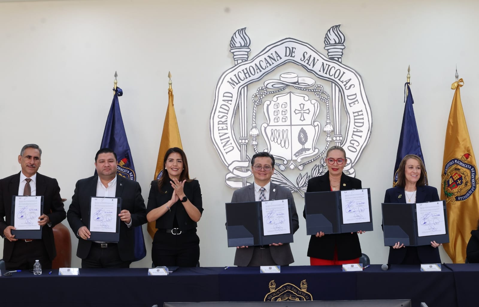 Sacramento y Morelia firman gran acuerdo por la educación binacional